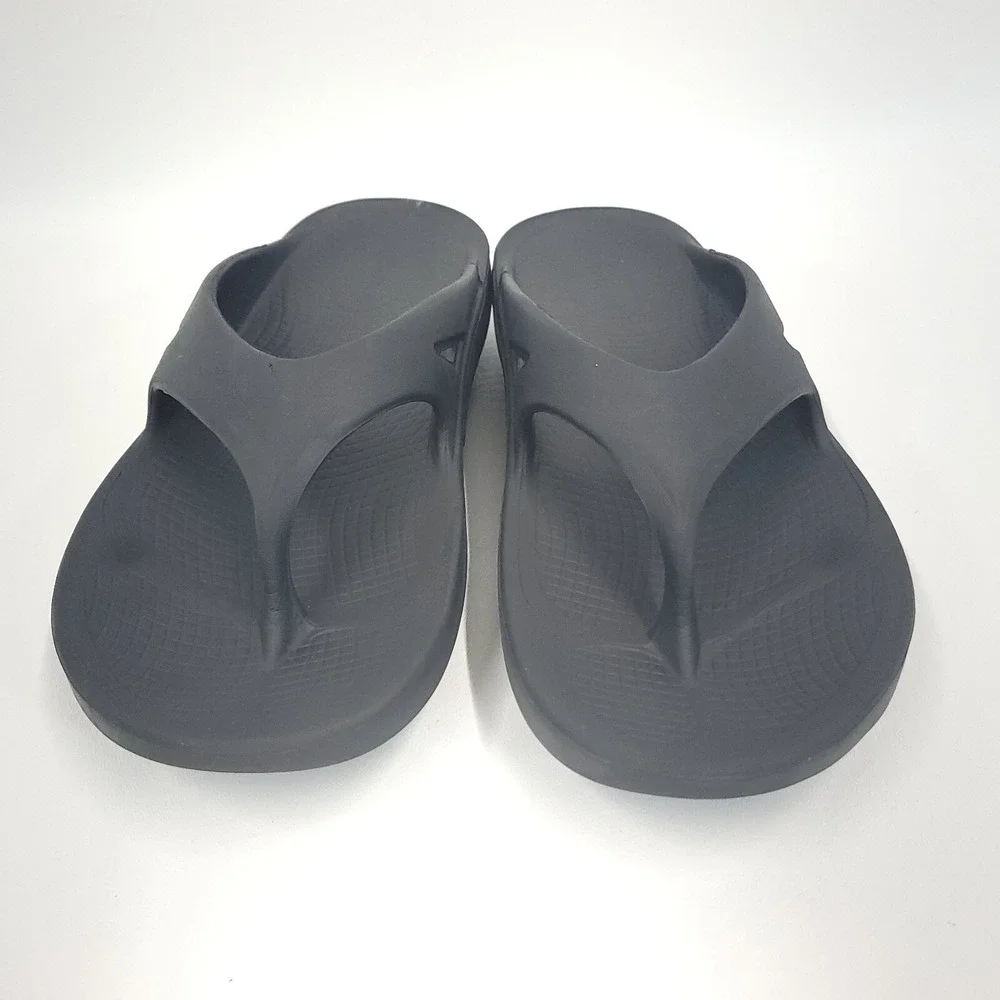 OOFOS‎ OOriginal Sandals Men 9 Women 11 Black Slip On Thong Comfort Recovery